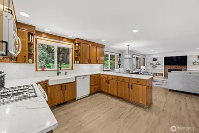13715 110th Avenue Ct E, Puyallup, WA 98374 - Photo 14