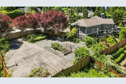 12232 SE 80th Way, Newcastle, WA 98056 - Photo 38