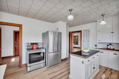 5829 S 2nd Avenue, Everett, WA 98208 - Photo 12