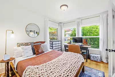 5910 Dayton Avenue N, Seattle, WA 98103 - Photo 22