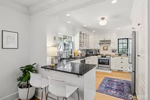 5910 Dayton Ave N, Seattle, WA 98103 - Photo 8