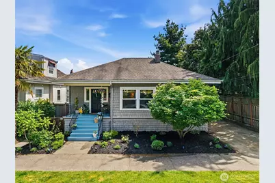 5910 Dayton Avenue N, Seattle, WA 98103 - Photo 2