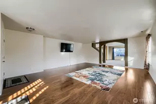 7815 147th St E, Puyallup, WA 98375 - Photo 4