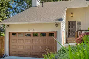 22713 NE 12th Pl, Sammamish, WA 98074 - Photo 4