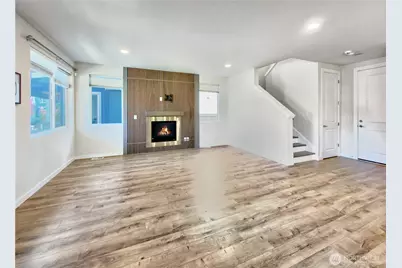 9849 6th Place SW, Seattle, WA 98106 - Photo 18