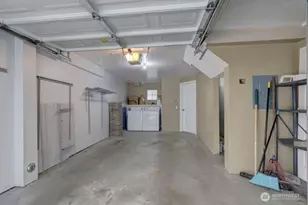 12717 Greenwood Ave N, Seattle, WA 98133 - Photo 10