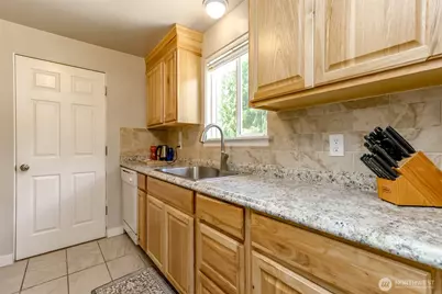 30411 12th Place SW, Federal Way, WA 98023 - Photo 8