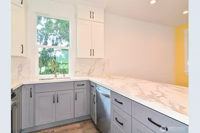 2336 A 23rd Avenue S, Seattle, WA 98144 - Photo 16