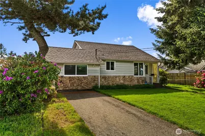 17046 34th Avenue S, SeaTac, WA 98188 - Photo 1