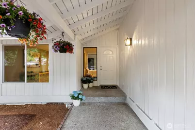 16310 Fremont Place N, Shoreline, WA 98133 - Photo 4