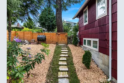 4020 47th Avenue S, Seattle, WA 98118 - Photo 26