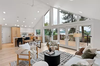 4020 47th Avenue S, Seattle, WA 98118 - Photo 1