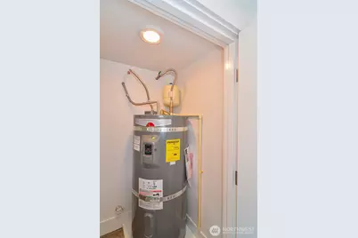 2336 B 23rd Avenue S, Seattle, WA 98144 - Photo 6
