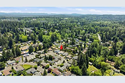 24324 9th Avenue W, Bothell, WA 98021 - Photo 36