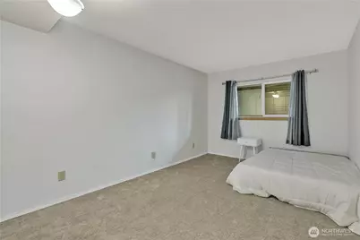 4545 Sand Point Way NE #207, Seattle, WA 98105 - Photo 20