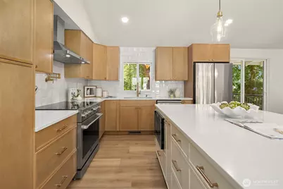 8820 194th Street SW, Edmonds, WA 98026 - Photo 12