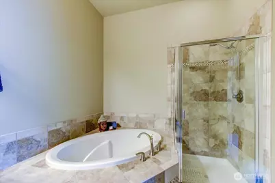 4020 NE 3rd Place #B, Renton, WA 98056 - Photo 16
