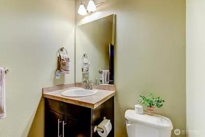 4020 NE 3rd Place #B, Renton, WA 98056 - Photo 20