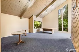 10840 NE 35th Pl, Bellevue, WA 98004 - Photo 32