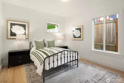 317 NE 58th Street, Seattle, WA 98105 - Photo 16