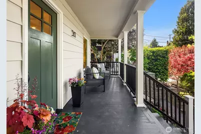 317 NE 58th Street, Seattle, WA 98105 - Photo 2