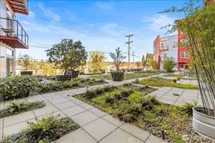 2960 Eastlake Ave E, Seattle, WA 98102 - Photo 26