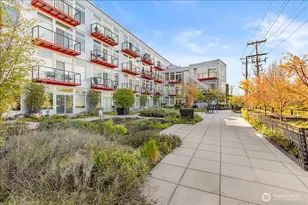 2960 Eastlake Ave E, Seattle, WA 98102 - Photo 24