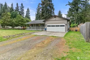18107 E Clear Lake Blvd SE, Yelm, WA 98597 - Photo 2