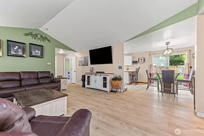 18107 E Clear Lake Boulevard SE, Yelm, WA 98597 - Photo 4
