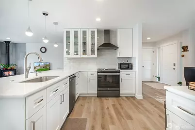 1517 SE Camano Drive, Camano Island, WA 98282 - Photo 14