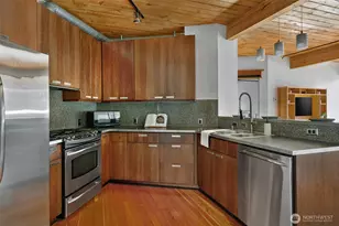 1408 12th Ave, Seattle, WA 98122 - Photo 4