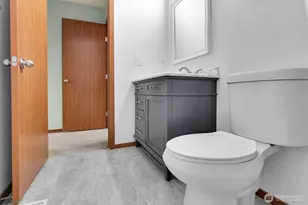 1244 S 51 Pl NE, Auburn, WA 98002 - Photo 6
