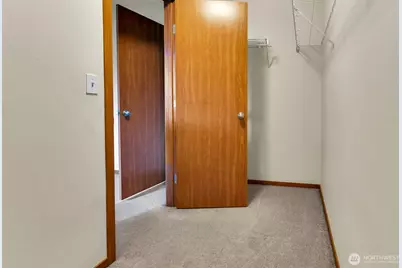 1244 S 51 Place NE, Auburn, WA 98002 - Photo 24