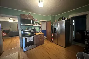216 127th St E, Tacoma, WA 98445 - Photo 10