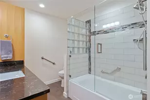 18483 47th Pl NE, Lake Forest Park, WA 98155 - Photo 20