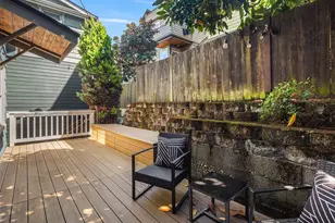 17 W Dravus St, Seattle, WA 98119 - Photo 18