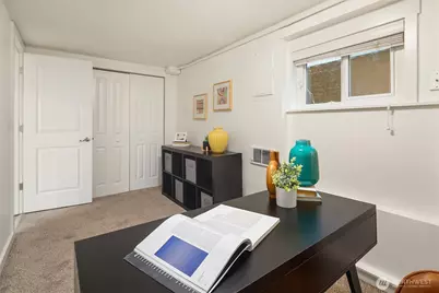 17 W Dravus Street, Seattle, WA 98119 - Photo 36