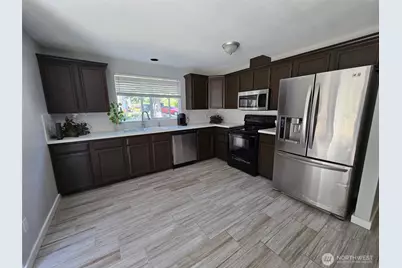 25608 68th Avenue E, Graham, WA 98338 - Photo 10