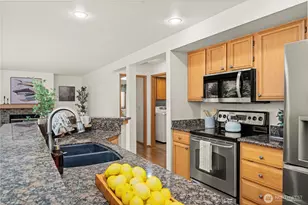 826 SW 347th Ct, Federal Way, WA 98023 - Photo 12