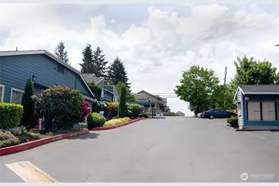 16817 Larch Way #E105, Lynnwood, WA 98037 - Photo 1