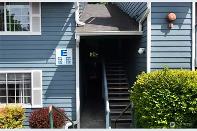 16817 Larch Way #E105, Lynnwood, WA 98037 - Photo 14