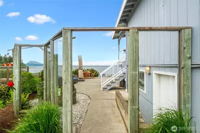9609 Samish Island Road, Bow, WA 98232 - Photo 26