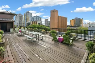 425 Vine St, Seattle, WA 98121 - Photo 22
