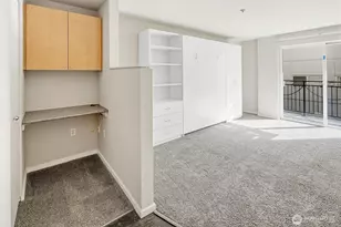 425 Vine St, Seattle, WA 98121 - Photo 12