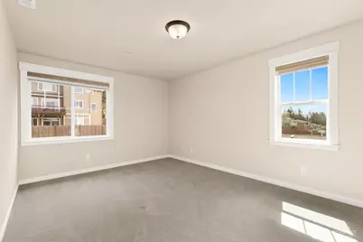 7050 171st Avenue SE, Bellevue, WA 98006 - Photo 26