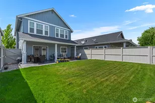 2452 NW Columbia Ave, East Wenatchee, WA 98802 - Photo 20