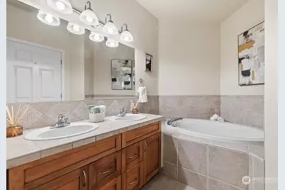 15000 Juanita Drive NE #405, Kenmore, WA 98028 - Photo 24