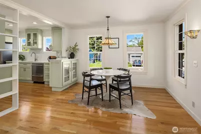 9757 2nd Avenue NW, Seattle, WA 98117 - Photo 10