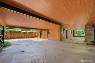 2521 103 Ave SE, Bellevue, WA 98004 - Photo 34