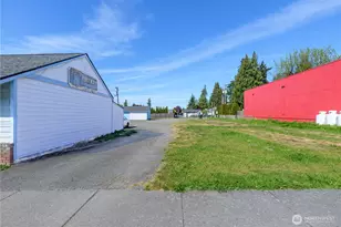 201 E Liberty St, Port Angeles, WA 98362 - Photo 6